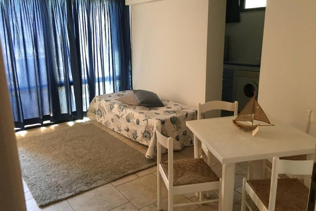 Villa Antonia Sul Mare Con Piscina Torre A Mare Bari Exteriér fotografie