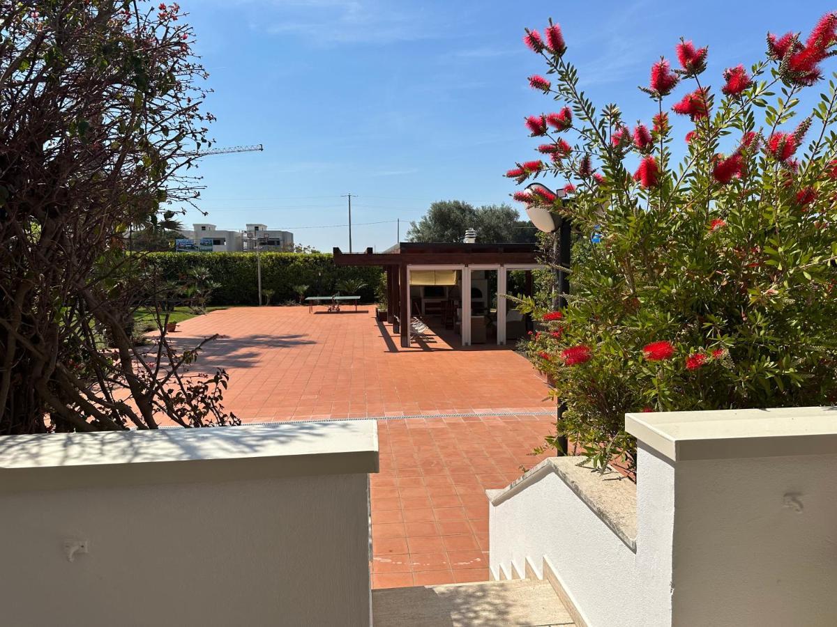 Villa Antonia Sul Mare Con Piscina Torre A Mare Bari Exteriér fotografie