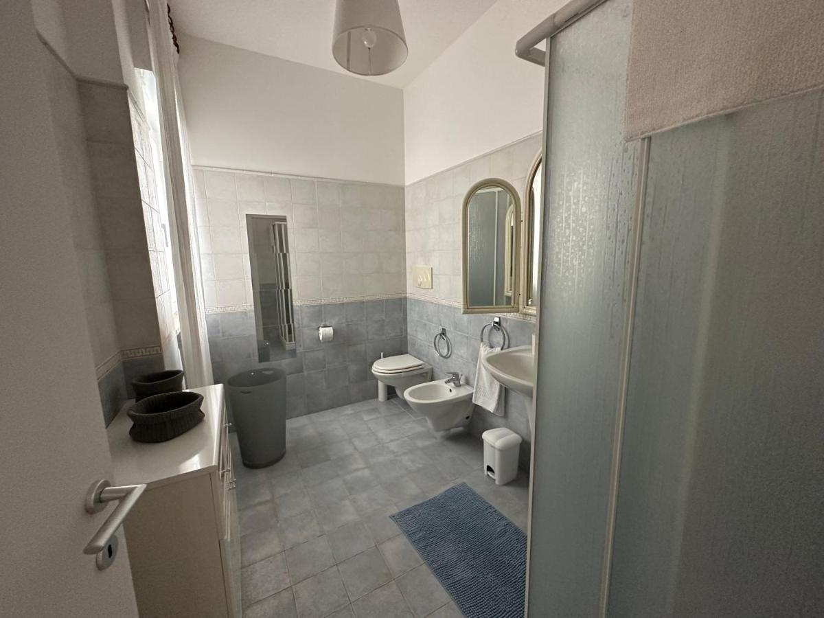 Villa Antonia Sul Mare Con Piscina Torre A Mare Bari Exteriér fotografie